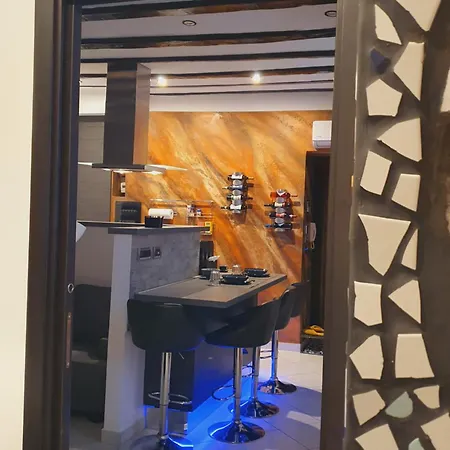 Joseph House - Boutique Nel Cuore Di Apartment Triest