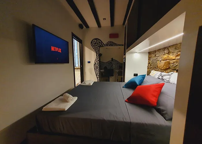 Joseph House - Boutique Nel Cuore Di