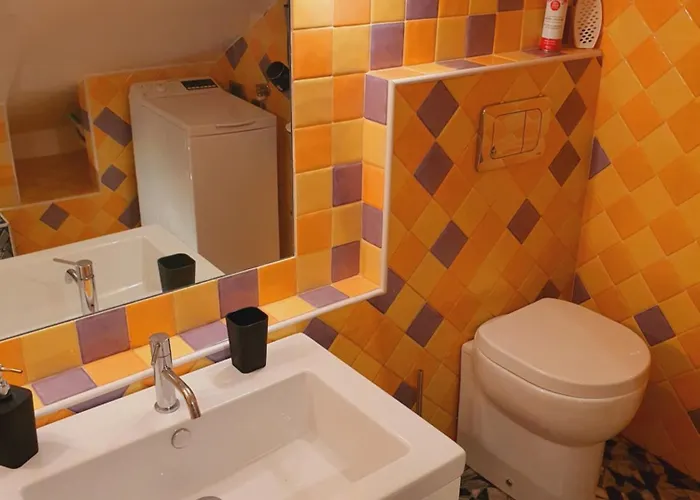 Joseph House - Boutique Nel Cuore Di * Trieste